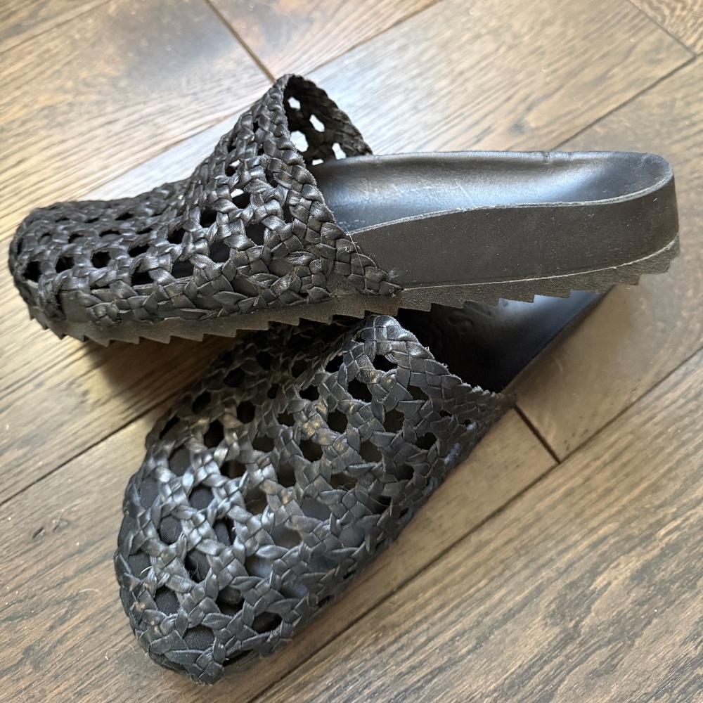 Mexas Black woven leather slides sz 42